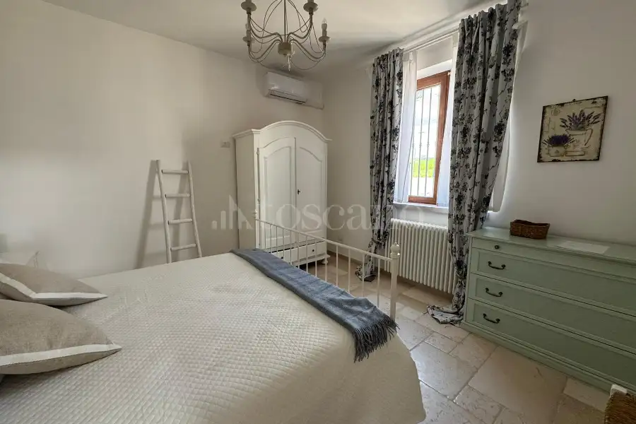 Villa in vendita di 220 mq a €849.000 (rif. 7/2026)