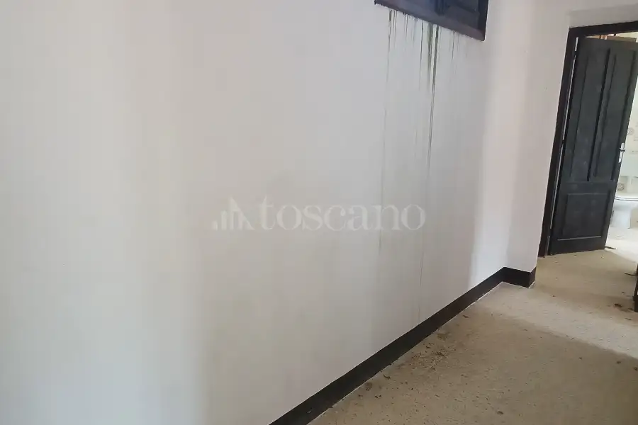 Casa Indipendente in vendita di 189 mq a €160.000 (rif. 32/2026)