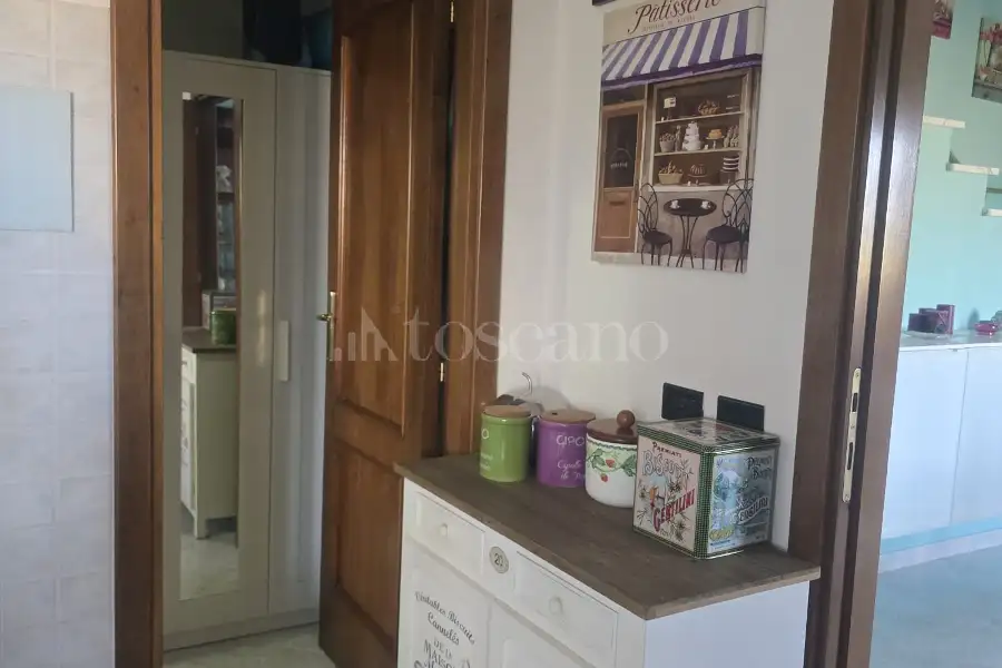 Villa Bifamiliare in vendita di 220 mq a €220.000 (rif. 63/2026)