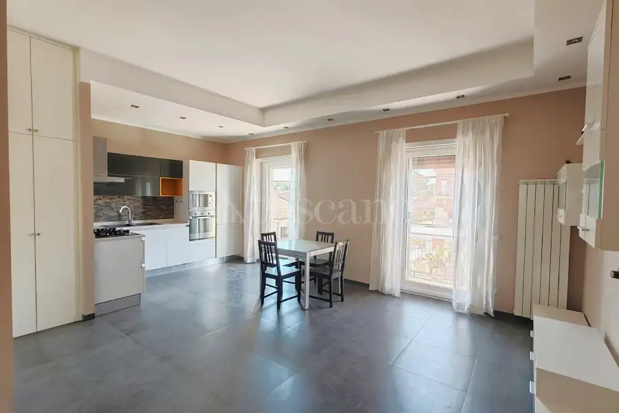 Casa in vendita di 78 mq a €245.000 (rif. 3/2026)