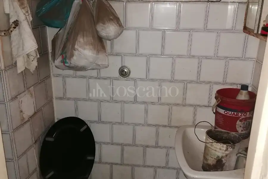 Negozio in vendita di 30 mq a €120.000 (rif. 28/2026)