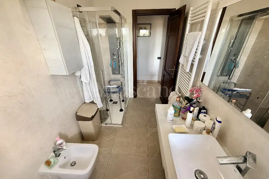 Villa in vendita di 220 mq a €429.000 (rif. 79/2026)