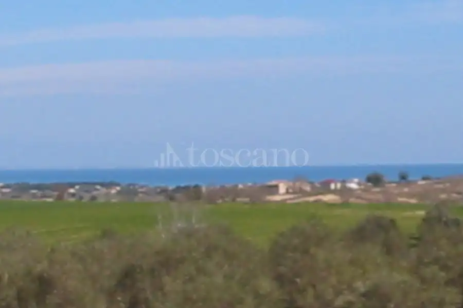 Casale in vendita di 406 mq a €660.000 (rif. 82/2026)