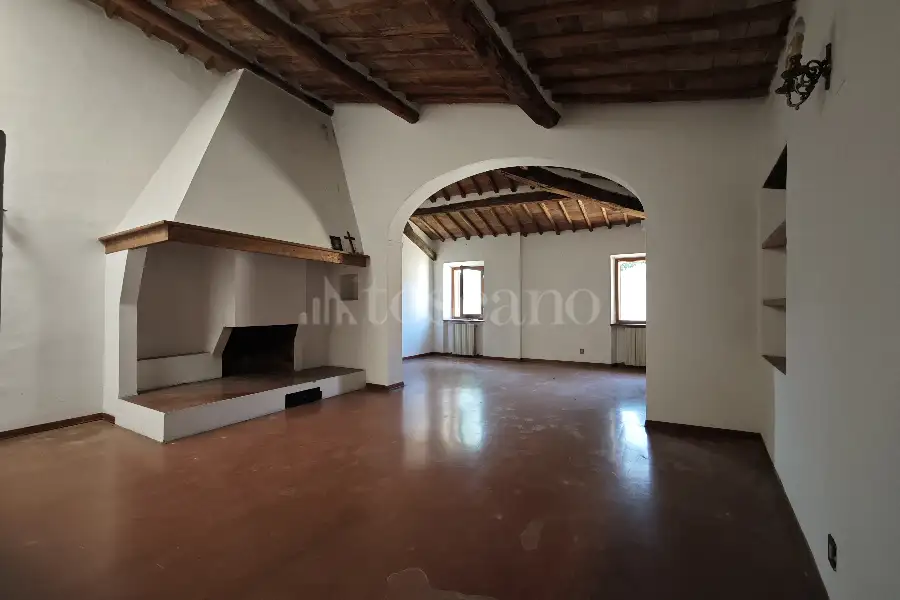 Casa in vendita di 400 mq a €650.000 (rif. 26/2025)