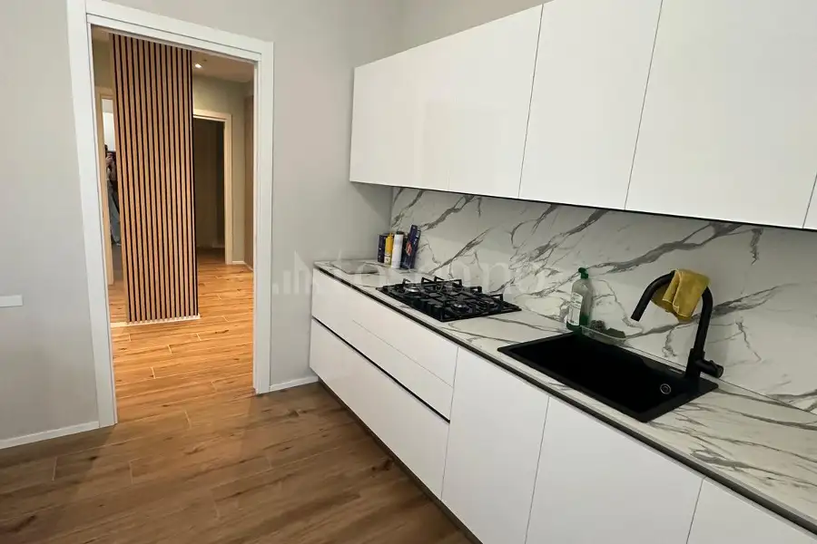 Stanza in affitto di 18 mq a €950 (rif. 20/2026)