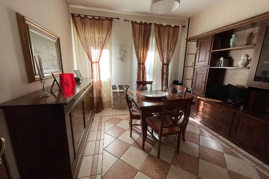 Villa Bifamiliare in vendita di 210 mq a €275.000 (rif. 55/2023)