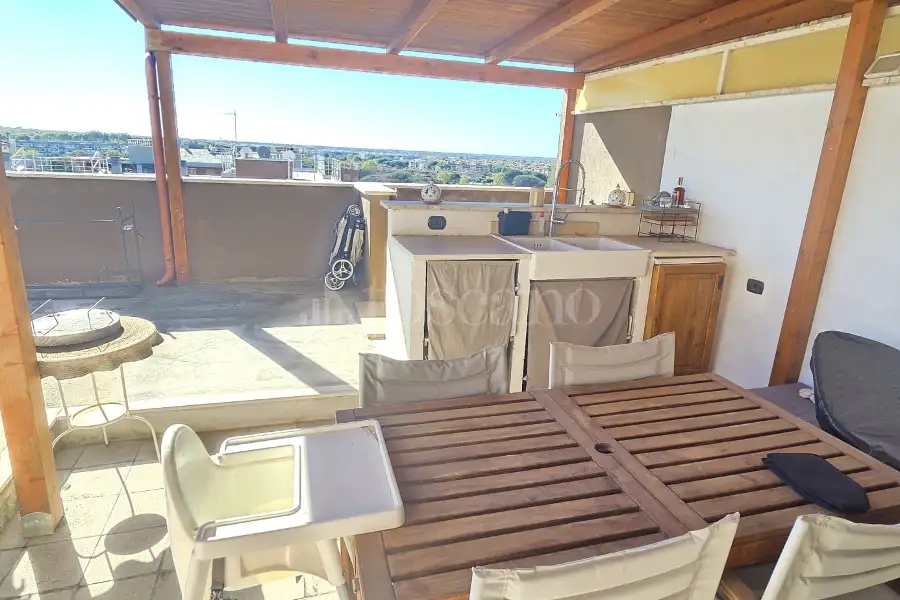 Attico in vendita di 104 mq a €279.000 (rif. 63/2026)