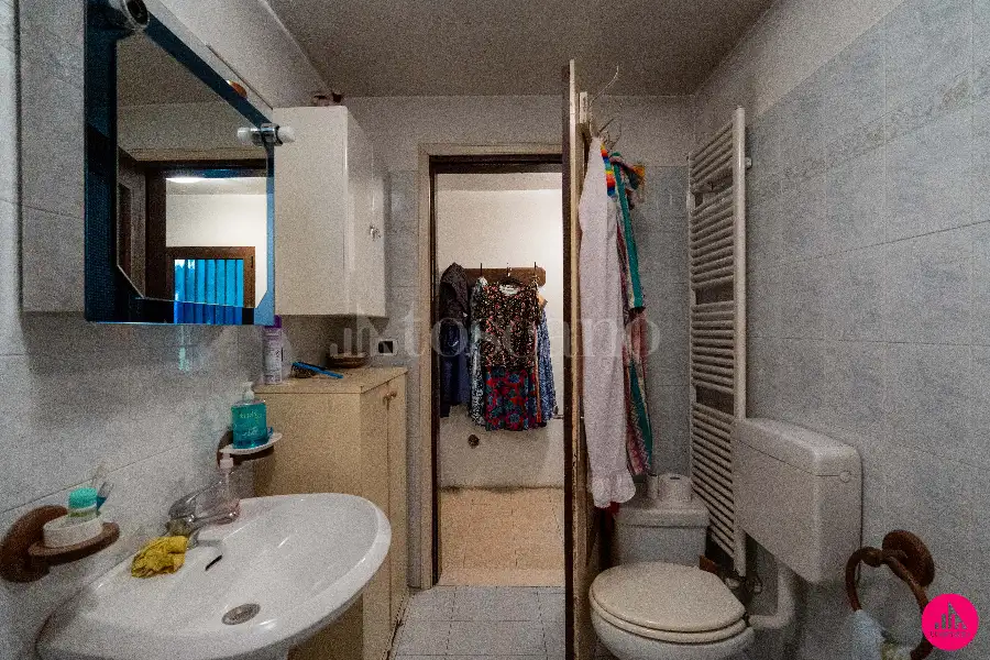 Casa Indipendente in vendita di 360 mq a €320.000 (rif. 128/2026)