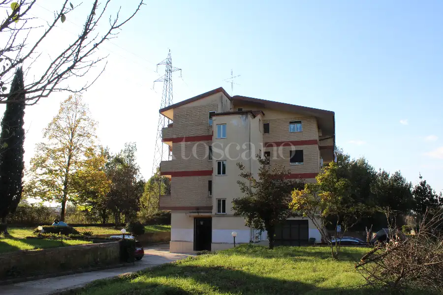 Palazzo in vendita di 800 mq a €390.000 (rif. 20/2024)
