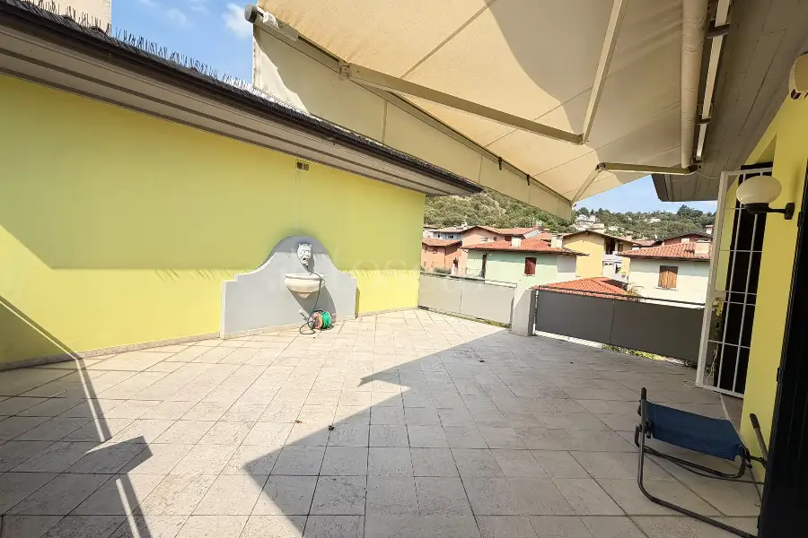 Casa Indipendente in vendita di 200 mq a €570.000 (rif. 32/2026)