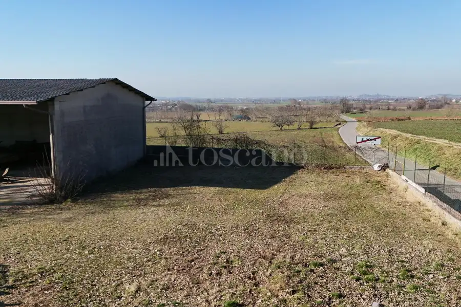Rustico in vendita di 2.530 mq a €600.000 (rif. 85/2025)
