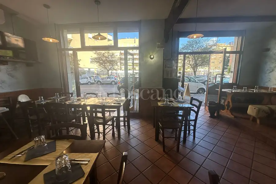 Negozio in vendita di 90 mq a €159.000 (rif. 45/2025)