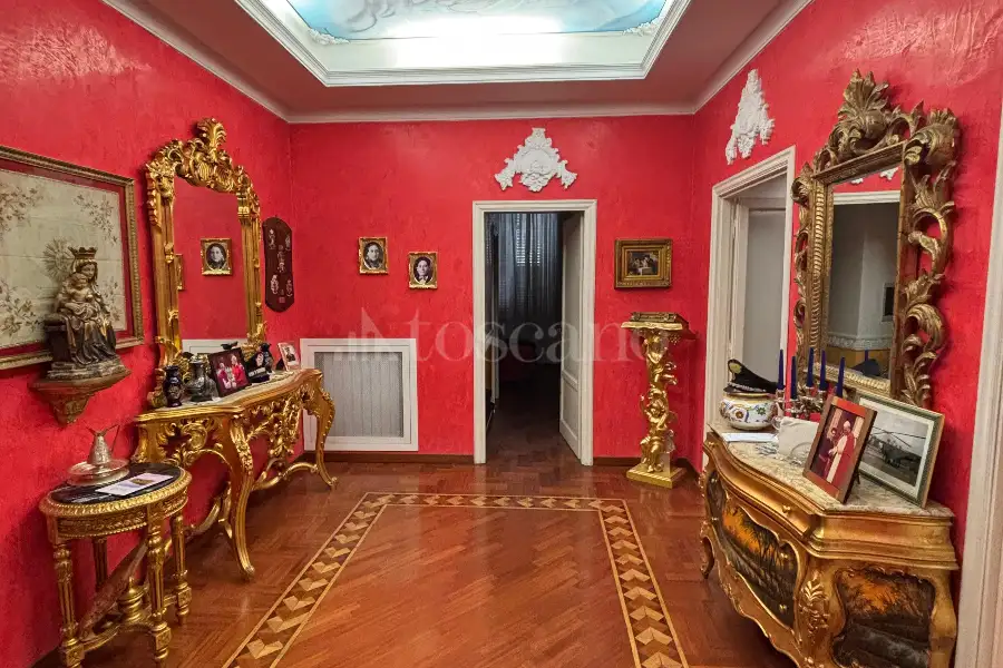Casa in vendita di 232 mq a €1.099.000 (rif. 43/2025)