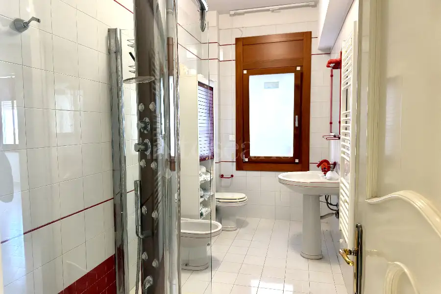 Casa in vendita di 347 mq a €459.000 (rif. 52/2026)