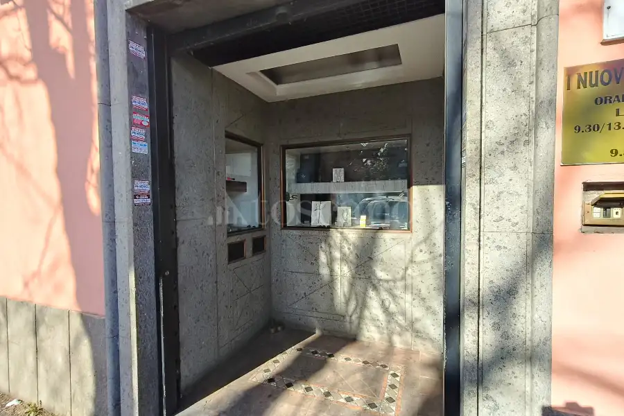 Negozio in vendita di 46 mq a €104.000 (rif. 67/2024)