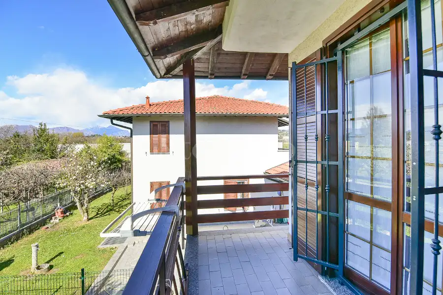 Villa in vendita di 300 mq a €390.000 (rif. 4/2026)