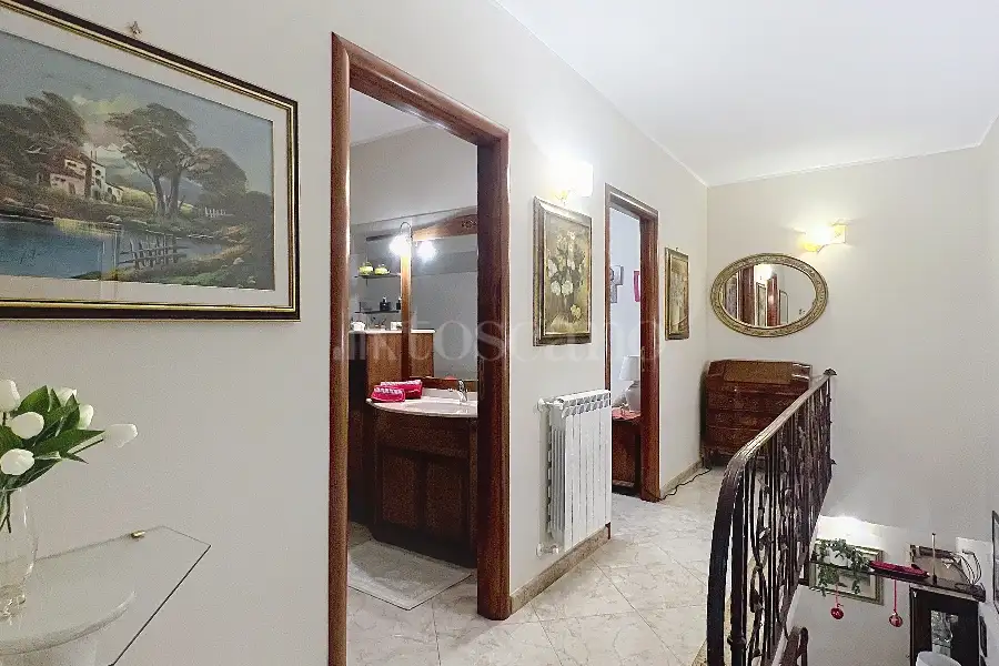Villa Plurifamiliare in vendita di 140 mq a €240.000 (rif. 4/2026)