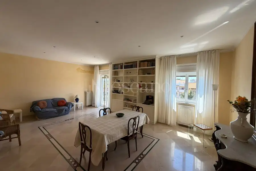 Casa in affitto di 135 mq a €1.100 (rif. 13/2026)