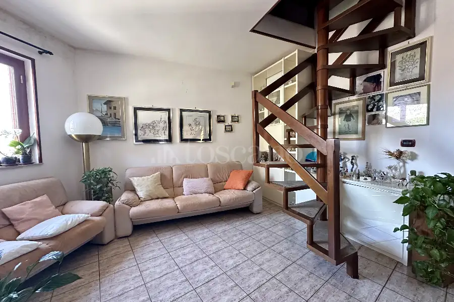 Casa in vendita di 110 mq a €400.000 (rif. 20/2026)