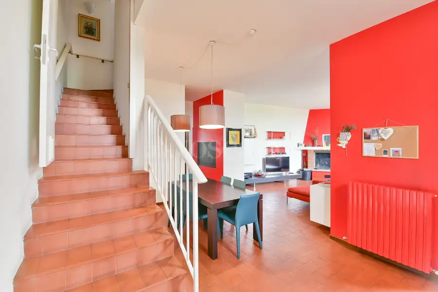 Casa Indipendente in vendita di 180 mq a €320.000 (rif. 21/2024)