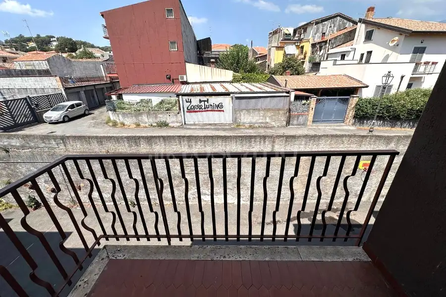 Villino a Schiera in vendita di 200 mq a €249.000 (rif. 144/2026)