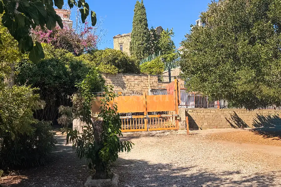 Casa in vendita di 210 mq a €990.000 (rif. 50/2026)