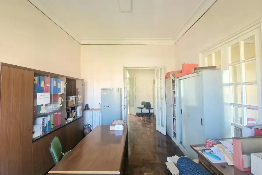 Casa in vendita di 295 mq a €1.350.000 (rif. 105/2026)