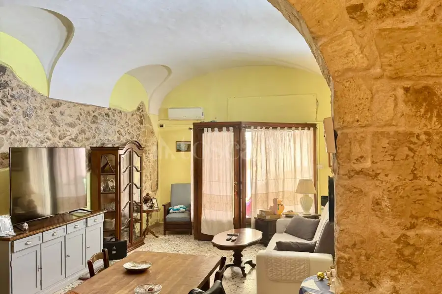 Casa Indipendente in vendita di 139 mq a €139.000 (rif. 49/2026)
