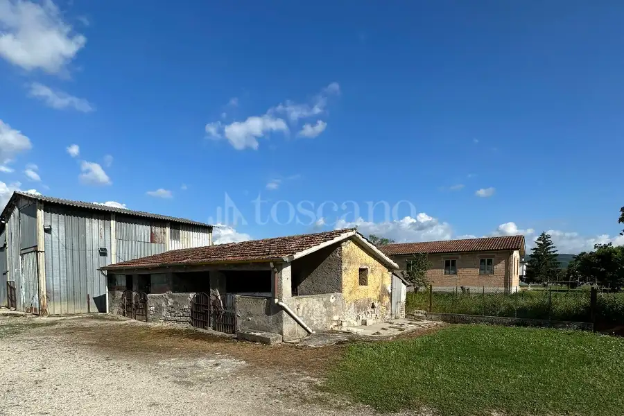 Casale in vendita di 140 mq a €99.000 (rif. 16/2023)
