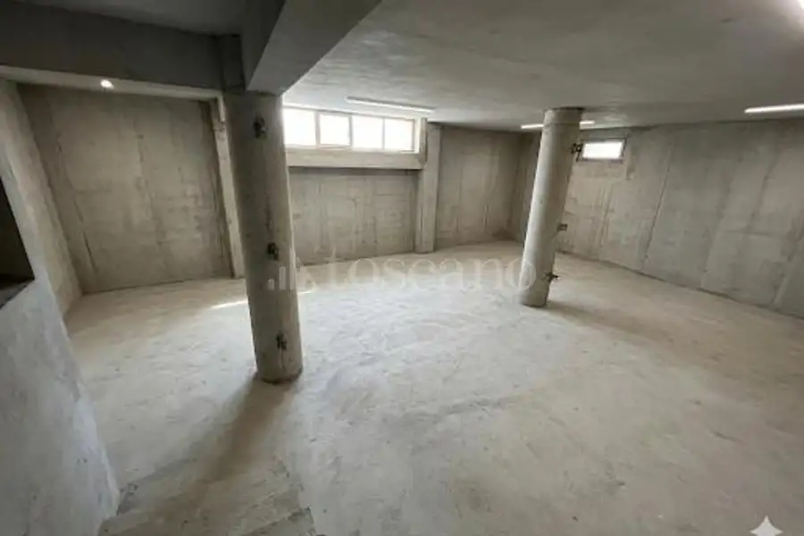 Casa Indipendente in vendita di 240 mq a €580.000 (rif. 14/2026)