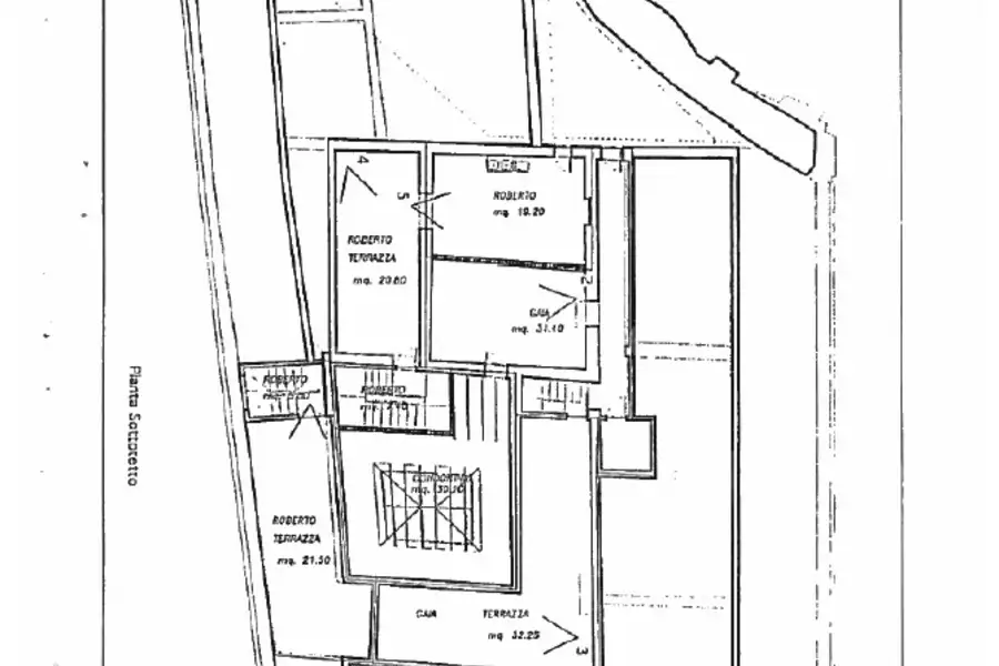 Attico in vendita di 500 mq a €1.600.000 (rif. 111/2025)