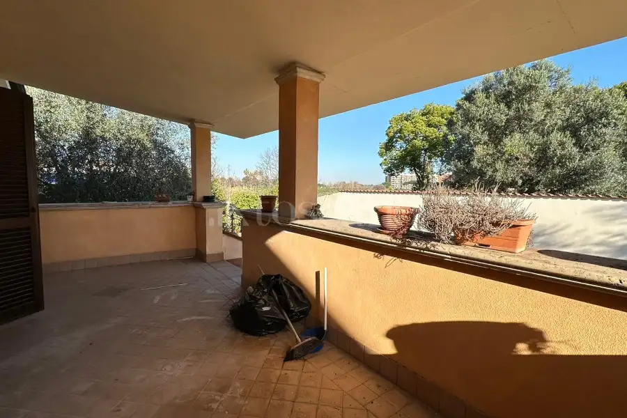 Villa in vendita di 370 mq a €890.000 (rif. 3/2026)