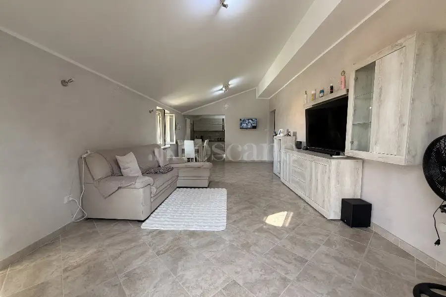 Villa in vendita di 300 mq a €319.000 (rif. 53/2026)