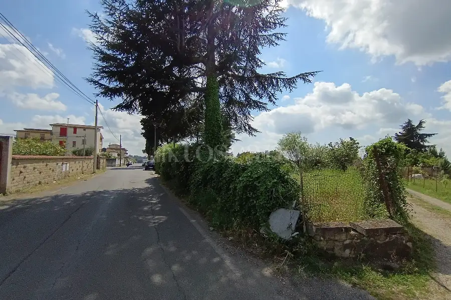 Edificabile Residenziali in vendita di 1.000 mq a €89.000 (rif. 24/2026)