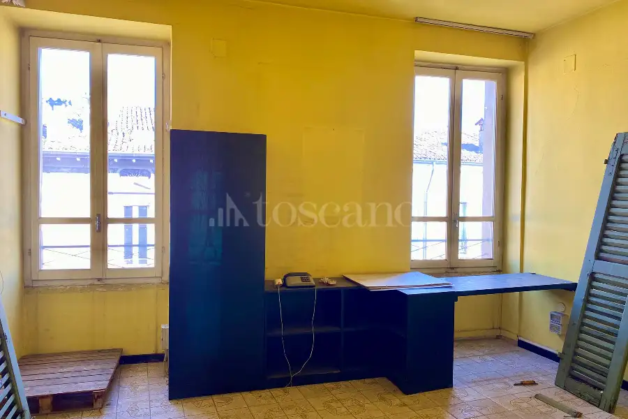 Palazzo in vendita di 490 mq a €459.000 (rif. 48/2024)