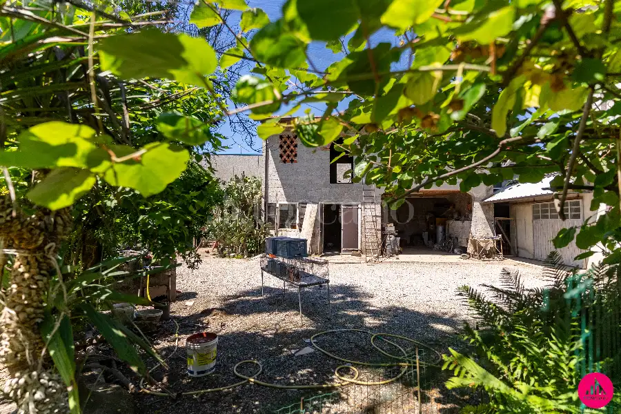 Casa Indipendente in vendita di 285 mq a €155.000 (rif. 82/2026)