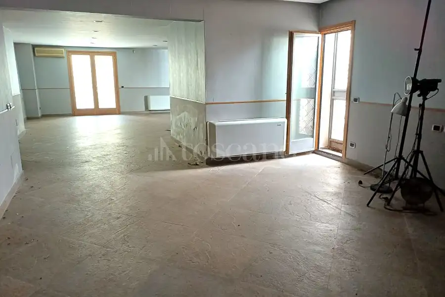 Villa in vendita di 370 mq a €495.000 (rif. 9/2026)
