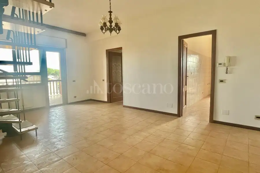 Attico in vendita di 130 mq a €298.000 (rif. 14/2025)