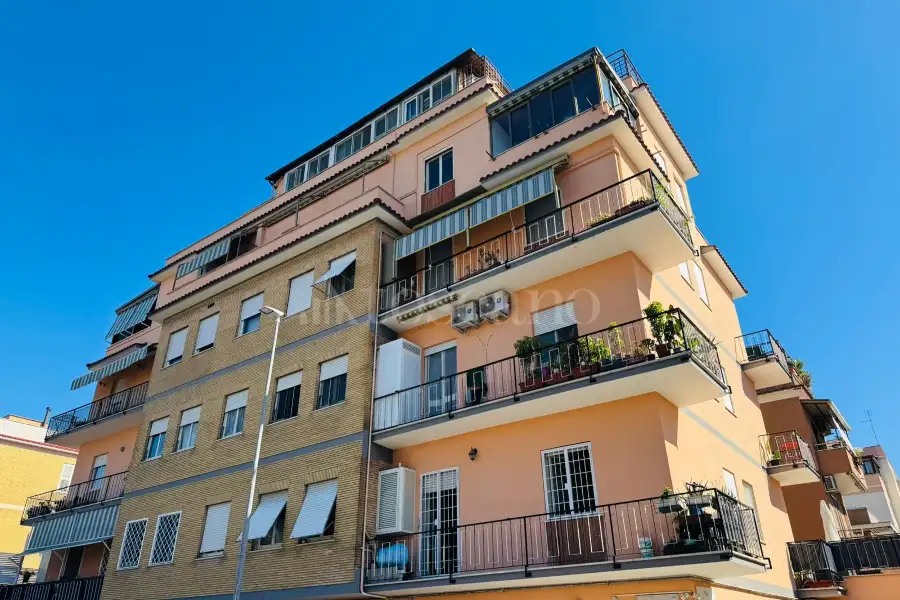 Attico in vendita di 110 mq a €270.000 (rif. 41/2025)