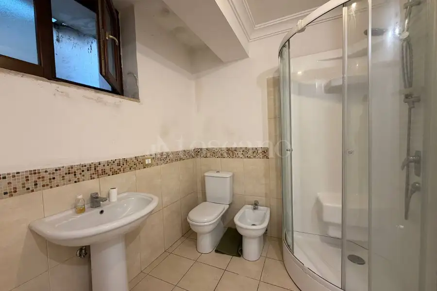 Villa Bifamiliare in vendita di 265 mq a €550.000 (rif. 215/2025)