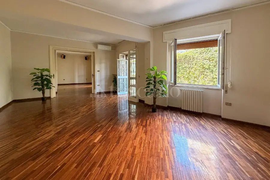 Casa in vendita di 165 mq a €639.000 (rif. 14/2026)