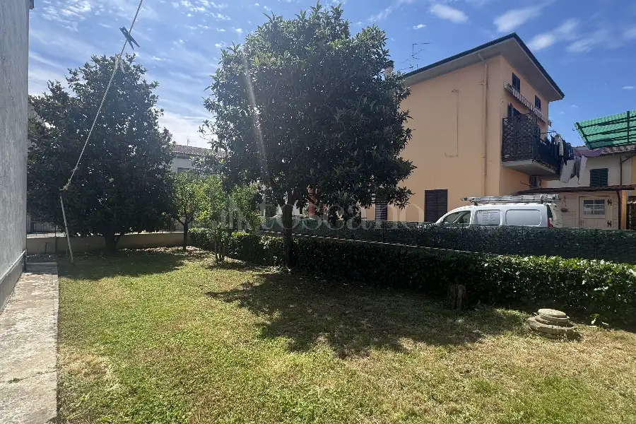 Casa Indipendente in vendita di 288 mq a €600.000 (rif. 30/2026)