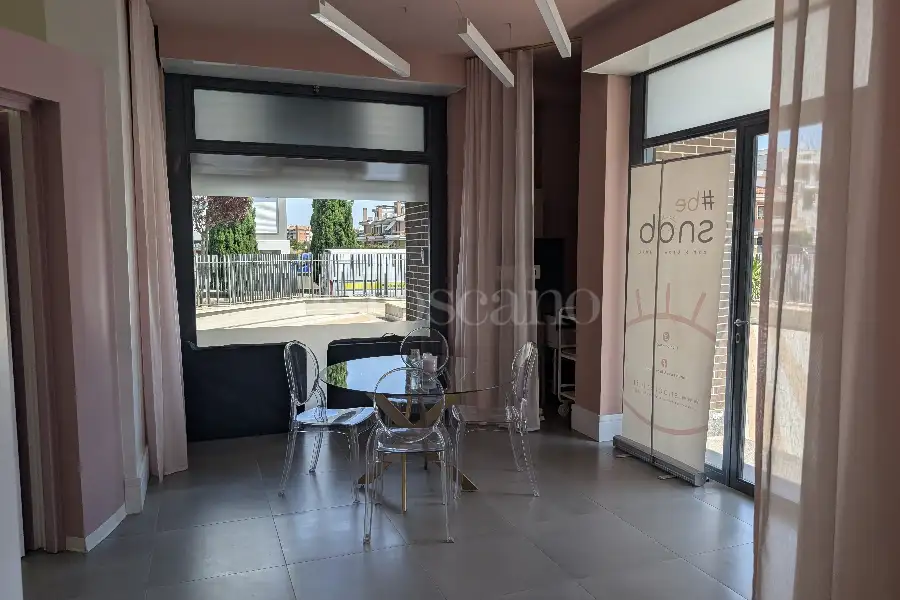 Negozio in vendita di 135 mq a €450.000 (rif. 3/2026)