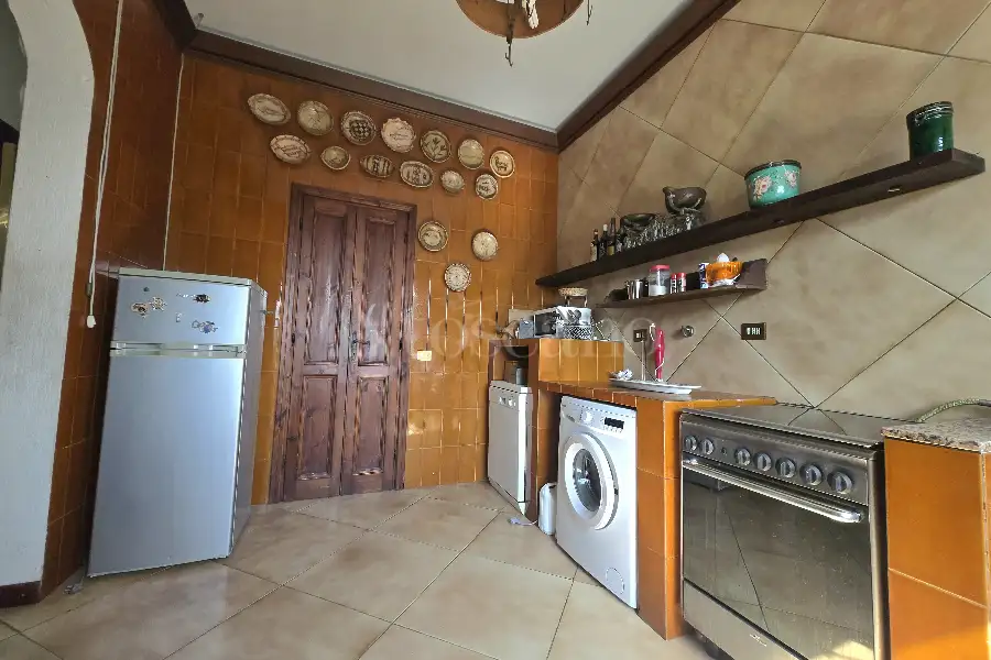 Villa in vendita di 310 mq a €550.000 (rif. 14/2026)