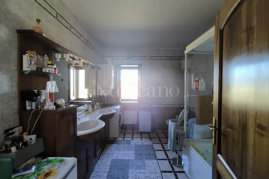 Villa in vendita di 550 mq a €890.000 (rif. 17/2025)