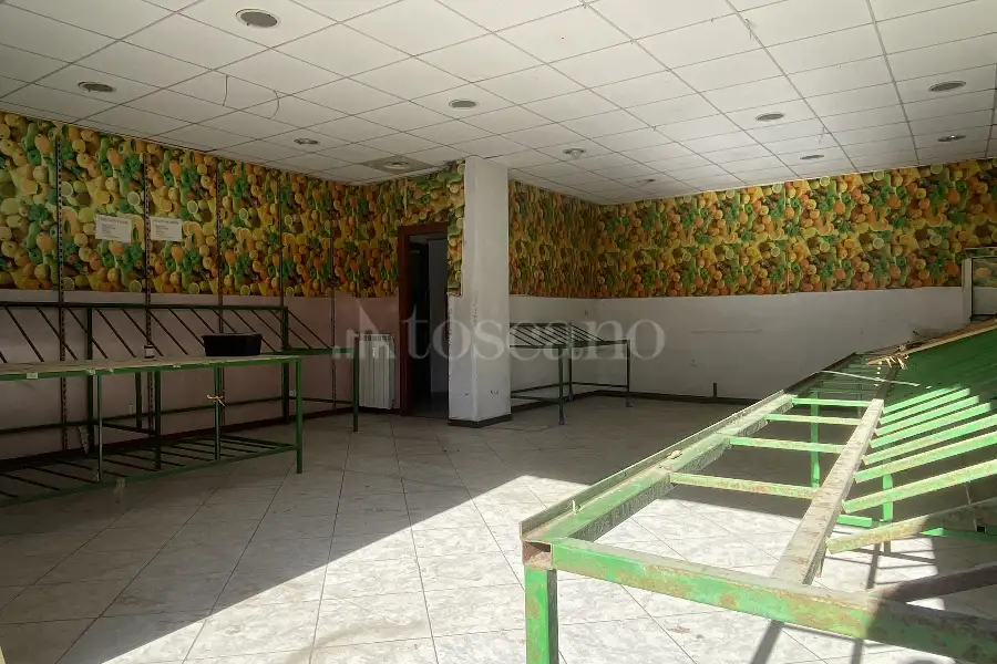 Negozio in vendita di 65 mq a €49.500 (rif. 48/2025)