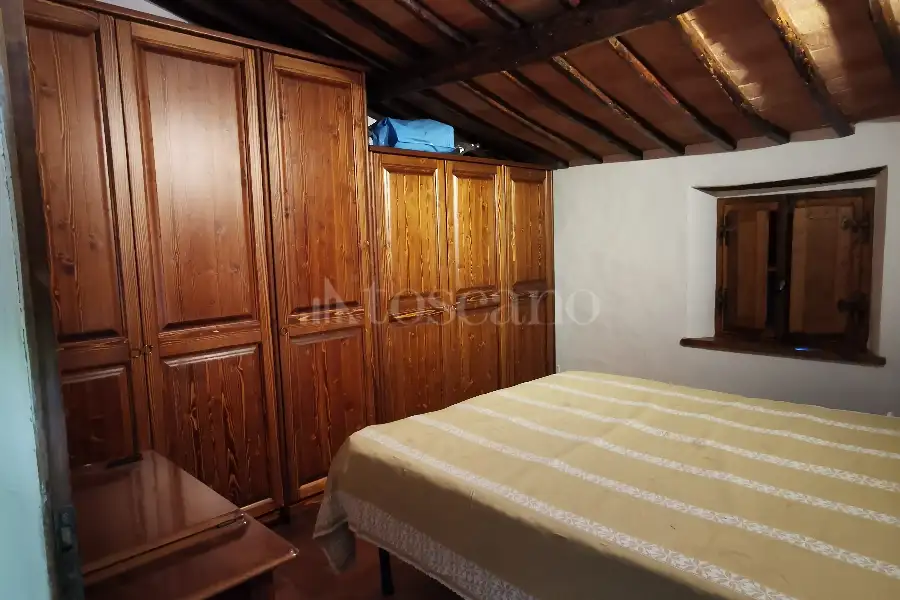 Casale in vendita di 300 mq a €570.000 (rif. 24/2022)