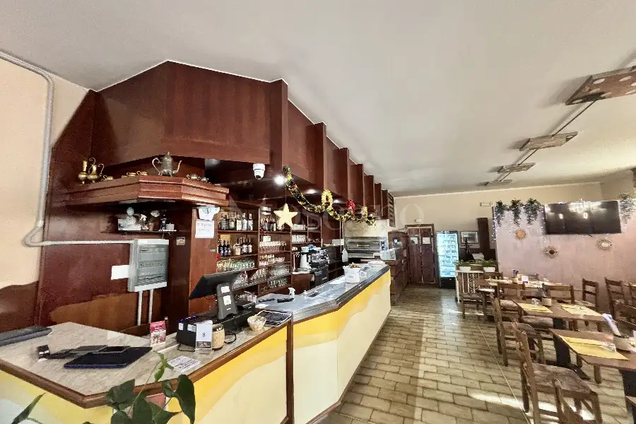 Attività Commerciale in vendita di 110 mq a €140.000 (rif. 25/2026)