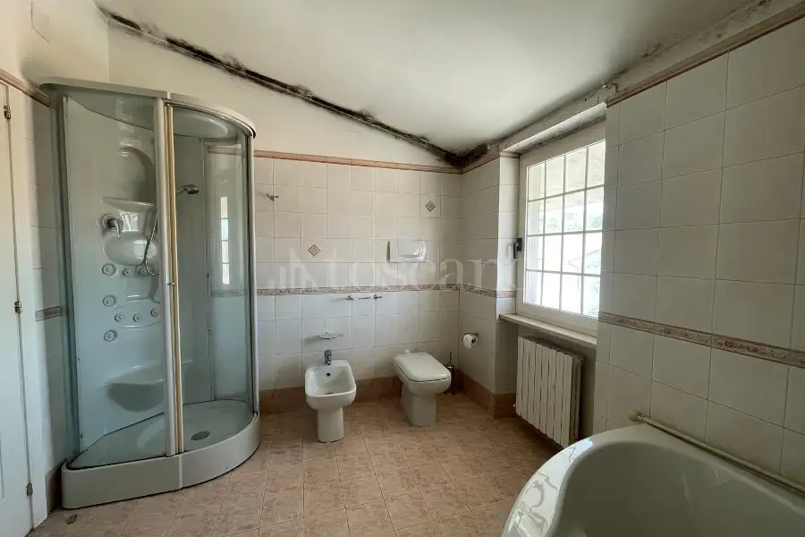 Villa in vendita di 322 mq a €175.000 (rif. 39/2026)