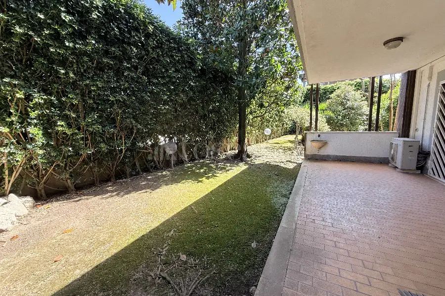 Villino a Schiera in vendita di 280 mq a €950.000 (rif. 15/2026)